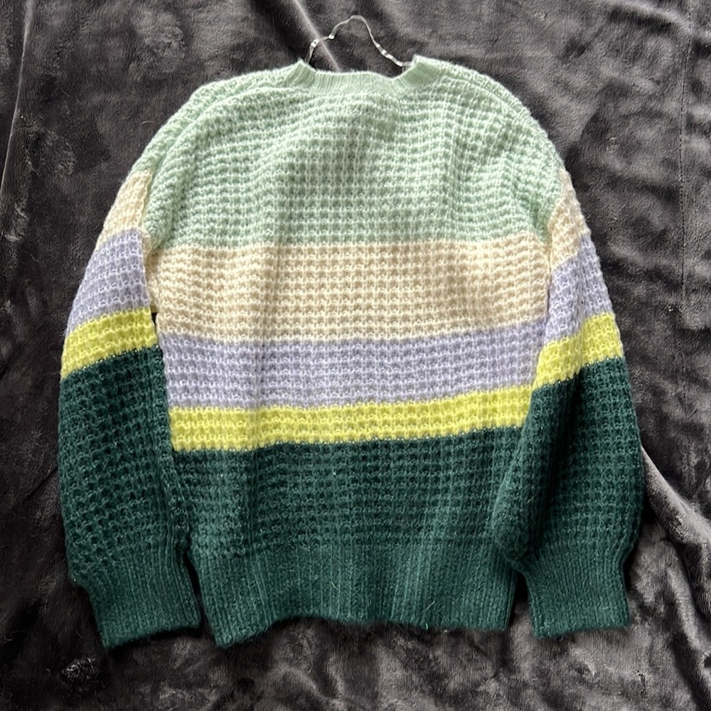 Universal Thread Sweater - Picture 2 of 3